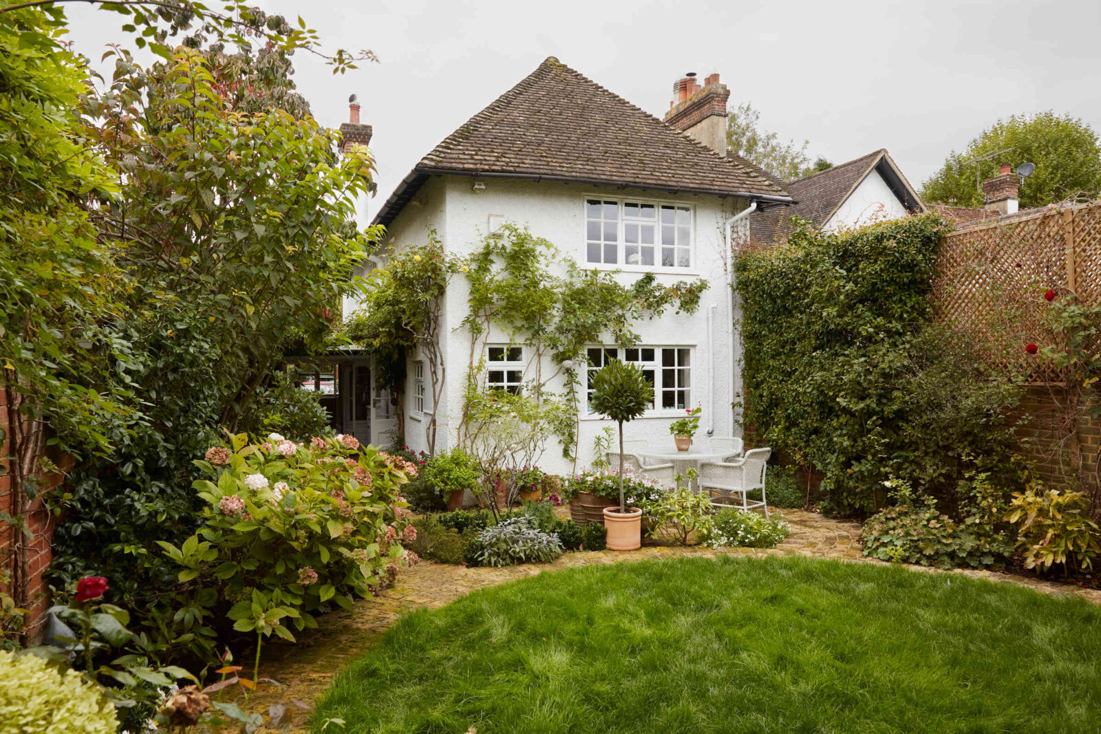 For Sale Old Street, Fetcham, Surrey Inigo